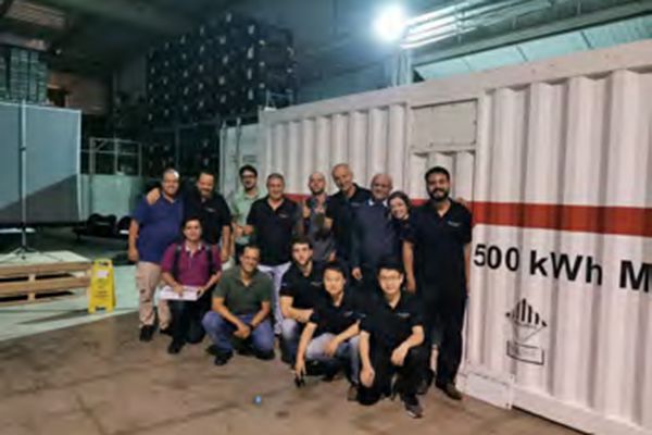 مشروع تخزين الطاقة لأحد المصانع في البرازيل (كونتينر بطول 20 قدم)